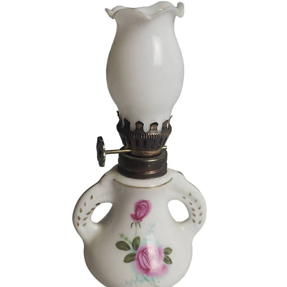 ‎Vintage Mini Japanese Floral Oil Lamp